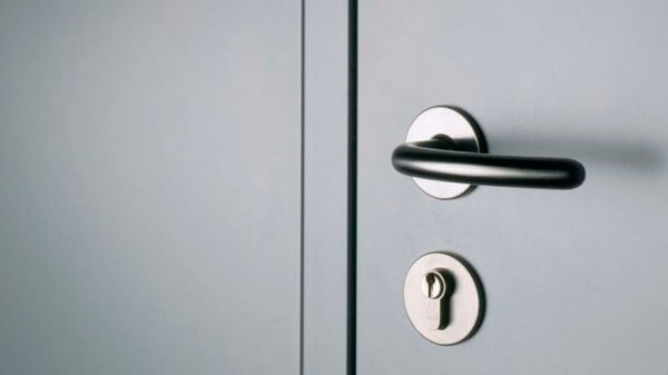 Вскрытие металлических дверей в Красноярске Вскрытие металлических дверей в Красноярске